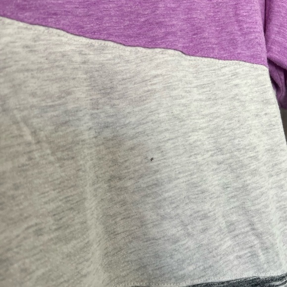 PINK Victorias Secret Women’s Color Blocked Shirt Size Small - Picture 2 of 5